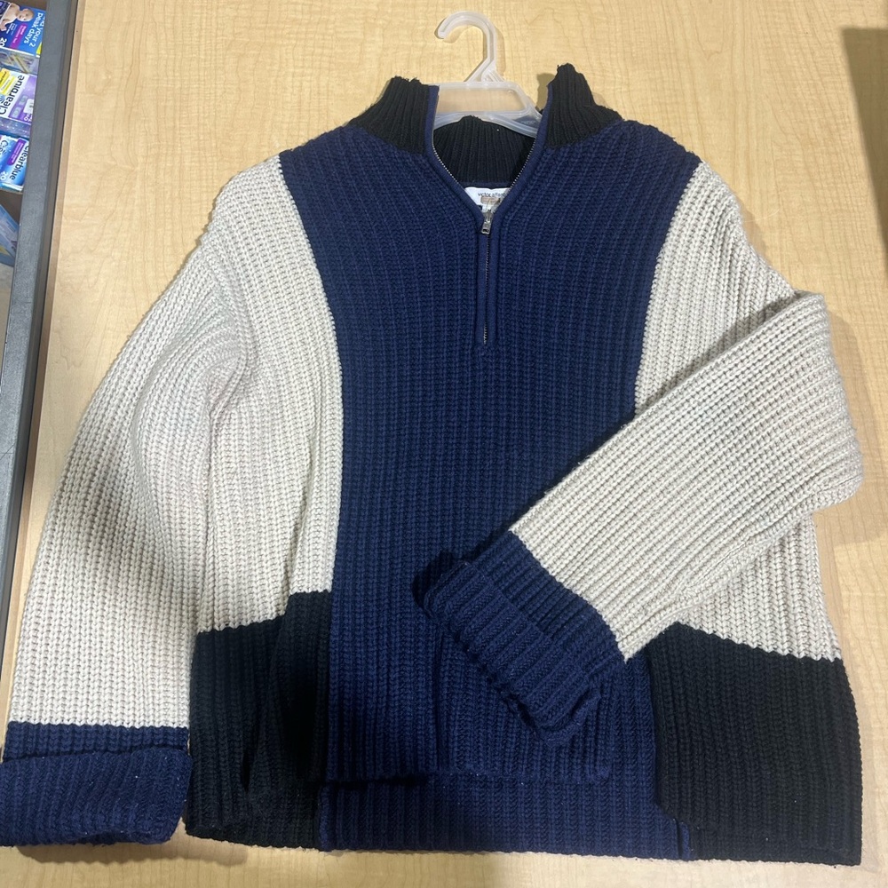Victor Alfaro Blue and Cream Zip Up Sweater